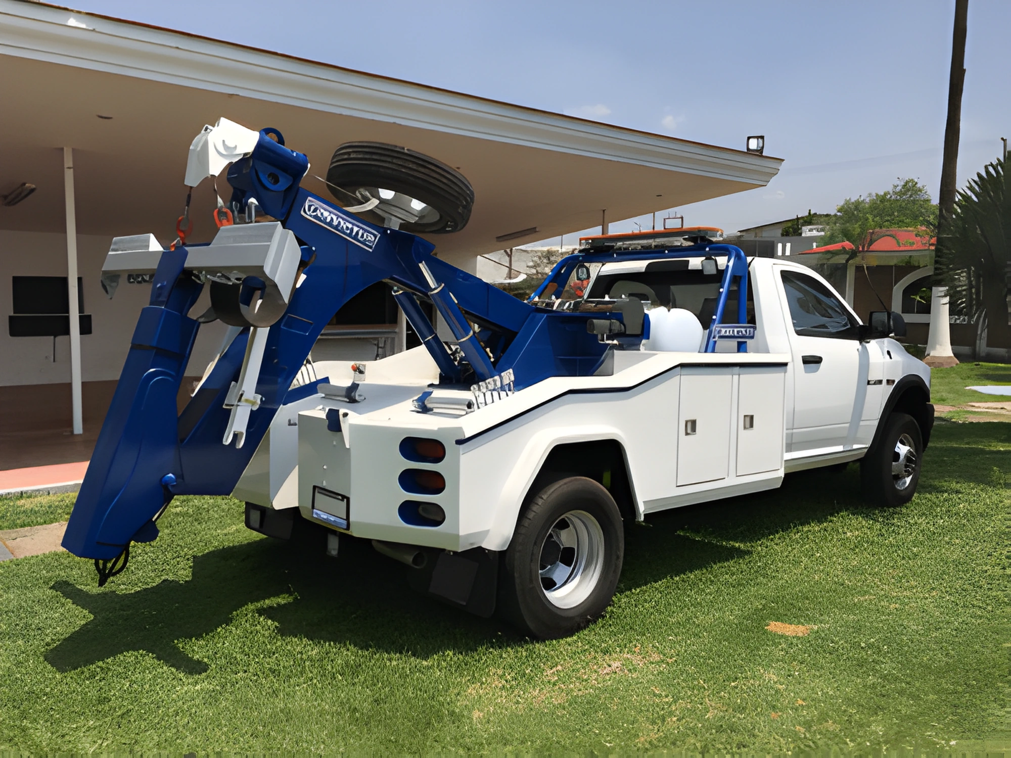 RINOINOVATION RESCATE STROG 8