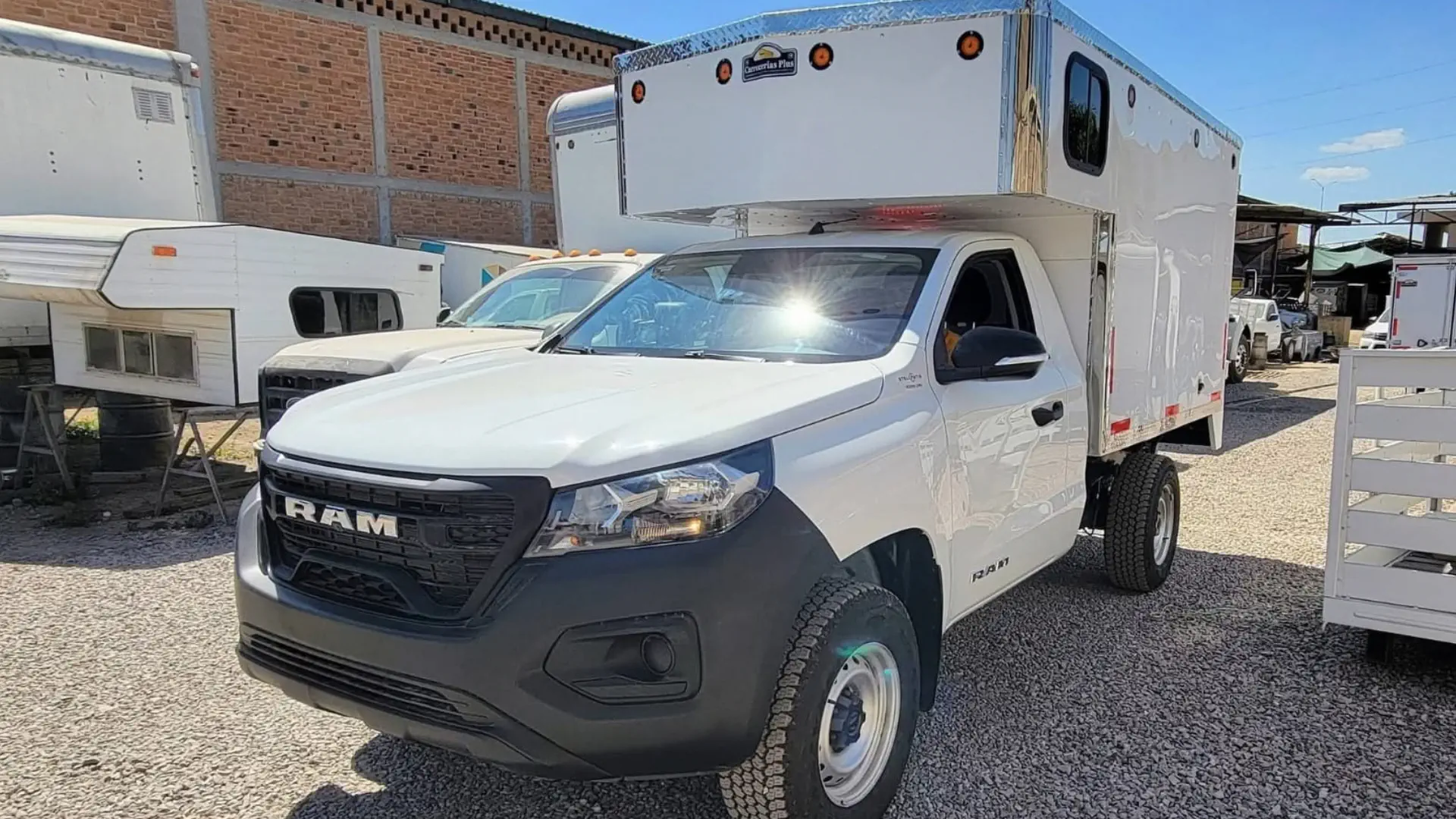 Detalle de fabricación de carrocerías en CARGO